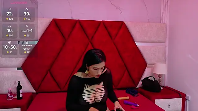 Kity spiderr online show from September 24, 2025, 2:01 pm