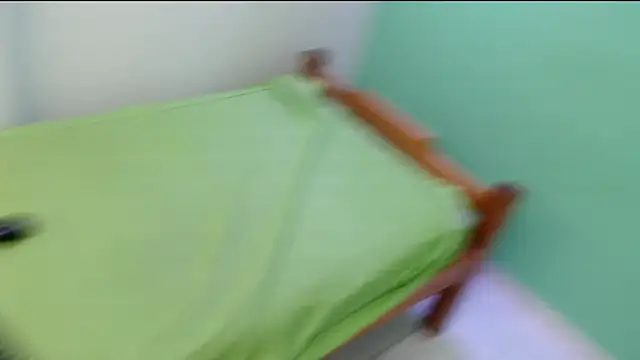 Snapshot of skinnysofia18 chatting on February 20, 2026, 1:13 pm skinnysofia18 online show from February 20, 2026, 1:13 pm