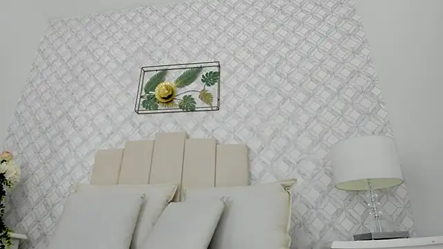 CannelaSmith online show from May 28, 2026, 2:34 pm