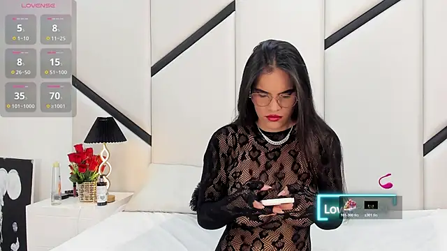 XimenaCosta online show from June 6, 2026, 3:50 pm