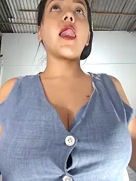 karly hot  online show from March 17, 2026, 12:46 am