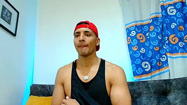 Snapshot of Smith_Fitness chatting on June 23, 2026, 12:58 pm Smith Fitness online show from June 23, 2026, 12:58 pm