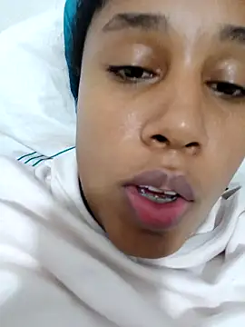 MoniqueMulberry online show from September 23, 2025, 4:52 am