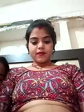 Yatiksha Beby online show from May 3, 2026, 11:37 am