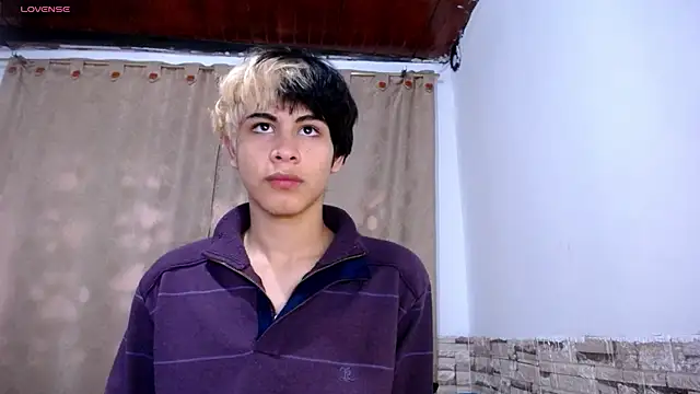 Snapshot of DaraKat18 chatting on March 15, 2026, 10:06 pm DaraKat18 online show from March 15, 2026, 10:06 pm