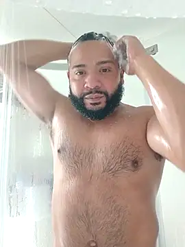 Snapshot of tripping385 chatting on December 14, 2025, 3:24 am tripping385 online show from December 14, 2025, 3:24 am