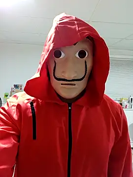 Snapshot of tripping385 chatting on November 1, 2025, 1:45 am tripping385 online show from November 1, 2025, 1:45 am