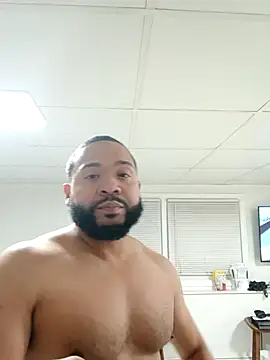 Snapshot of tripping385 chatting on November 27, 2025, 1:17 am tripping385 online show from November 27, 2025, 1:17 am