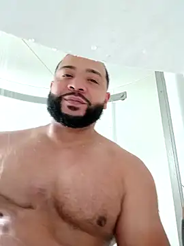 Snapshot of tripping385 chatting on October 11, 2025, 10:55 pm tripping385 online show from October 11, 2025, 10:55 pm