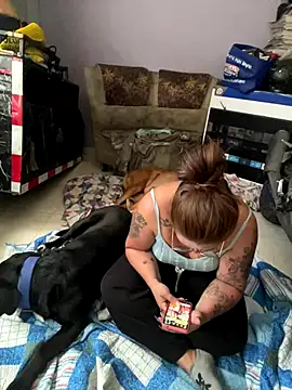 anythompsom online show from December 2, 2025, 4:52 pm