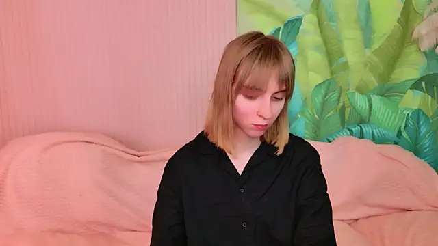 Beverly Gomes online show from December 15, 2025, 3:18 pm