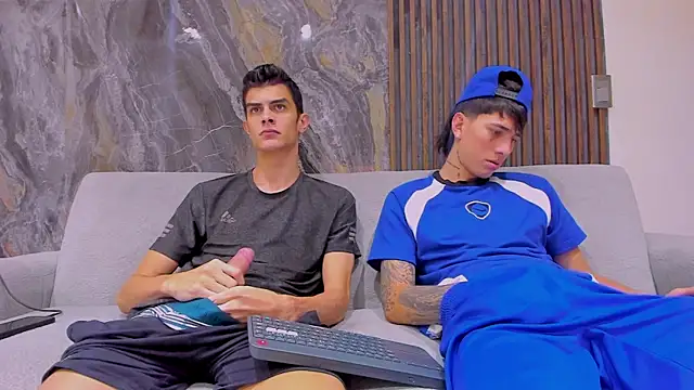 junior friendss online show from October 2, 2025, 6:17 am