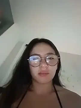 Bella Sumers online show from June 7, 2026, 3:50 pm