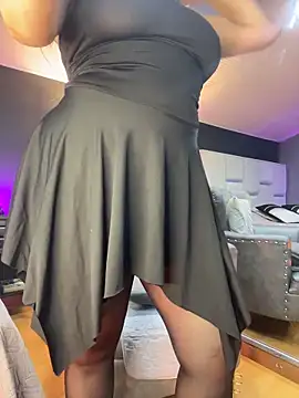 Samantha Milf   online show from May 5, 2026, 7:50 pm