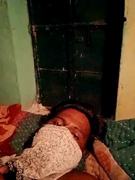 CUTE-004 online show from October 1, 2025, 3:49 pm