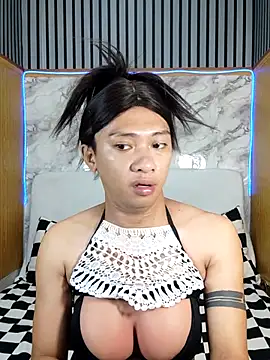 Alluring Carmela online show from July 22, 2026, 6:48 am