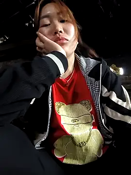 siki-00 online show from February 7, 2026, 6:32 am