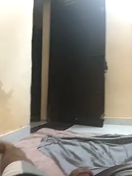 Snapshot of indian_danny chatting on September 12, 2025, 4:45 am indian danny online show from September 12, 2025, 4:45 am