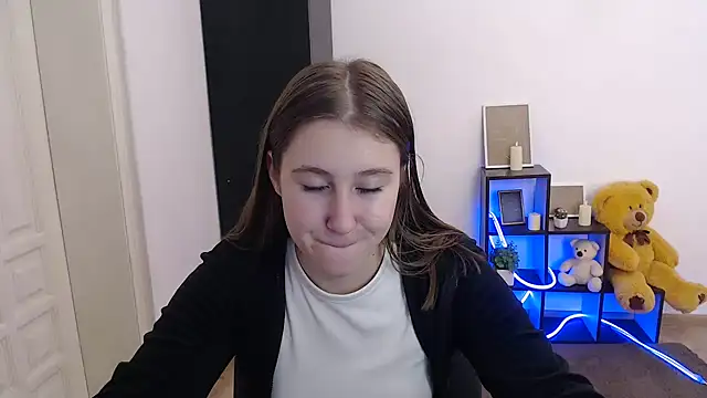 Milka kamila online show from November 15, 2025, 12:31 pm