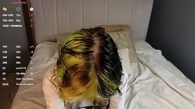 KandraCruser online show from November 7, 2025, 8:13 pm