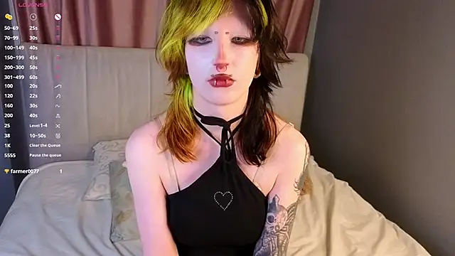 KandraCruser online show from November 9, 2025, 8:13 pm