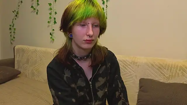 KandraCruser online show from September 13, 2025, 7:14 pm