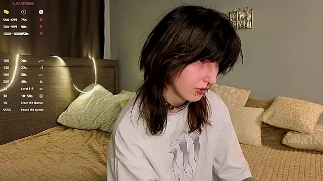 KandraCruser online show from December 1, 2025, 8:10 pm