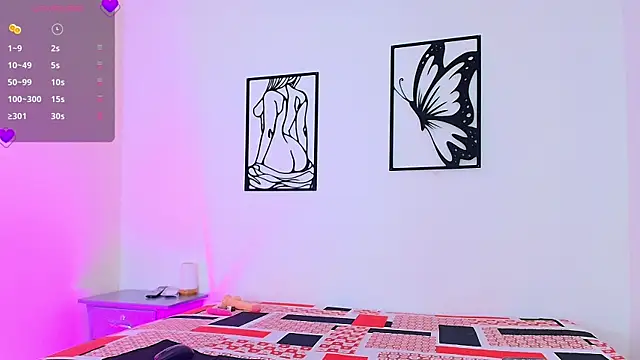 DARELYN REED  online show from October 2, 2025, 7:39 pm