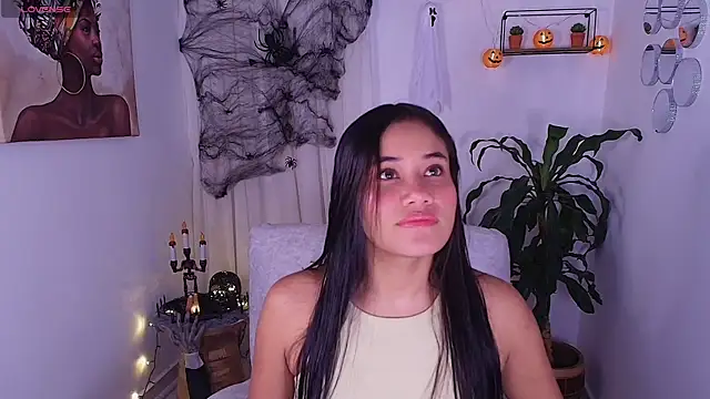 AlisxxnFx online show from October 14, 2025, 12:50 pm