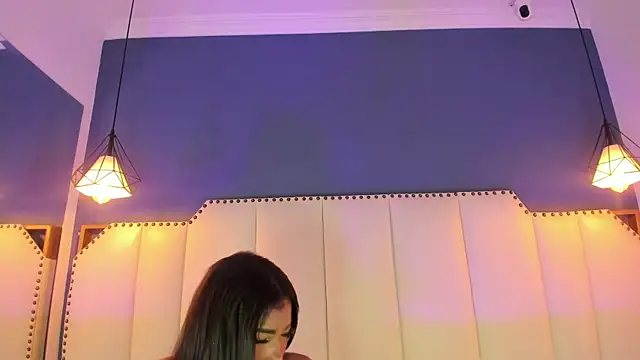 Snapshot of SophiaBloss chatting on January 7, 2026, 12:21 pm SophiaBloss online show from January 7, 2026, 12:21 pm