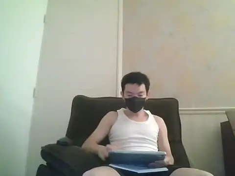 kaikai1335 online show from September 13, 2025, 1:22 pm