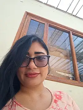 Monse--145 online show from December 17, 2025, 3:39 pm