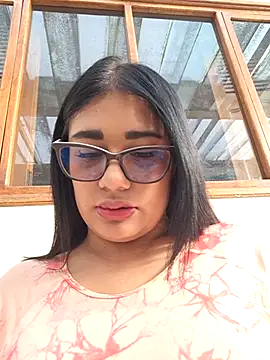 Monse--145 online show from October 15, 2025, 9:23 pm