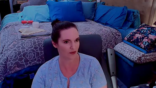 ninajaymes online show from June 24, 2026, 3:38 am