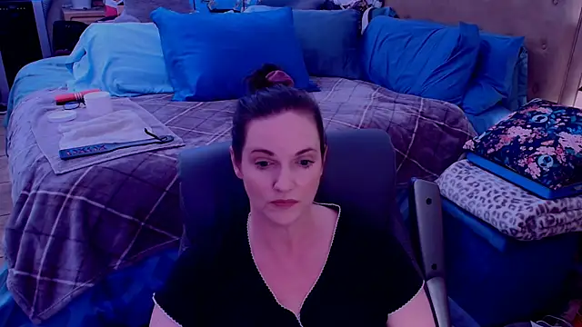 ninajaymes online show from May 11, 2026, 9:45 pm