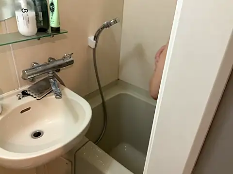 Nakadashi-kun online show from October 26, 2025, 12:16 pm