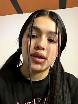 AvaScott  online show from November 20, 2025, 5:13 pm