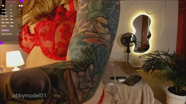 AbbyModel01 online show from October 18, 2025, 9:50 pm