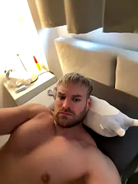 Snapshot of TheKevinboy chatting on October 6, 2025, 11:55 am TheKevinboy online show from October 6, 2025, 11:55 am