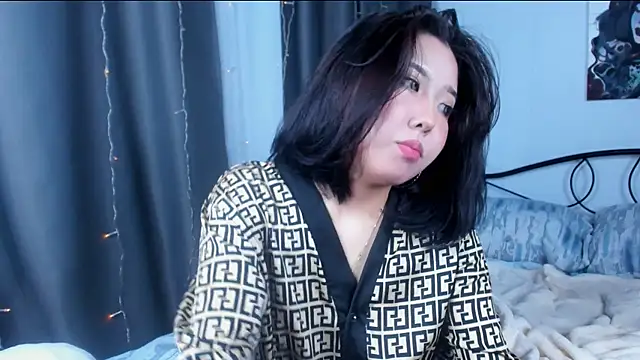 cutieskygirl  online show from September 13, 2025, 5:57 pm