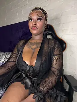 Snapshot of QUEEN_NOBUHLE_777 chatting on March 26, 2026, 10:29 pm QUEEN NOBUHLE 777 online show from March 26, 2026, 10:29 pm