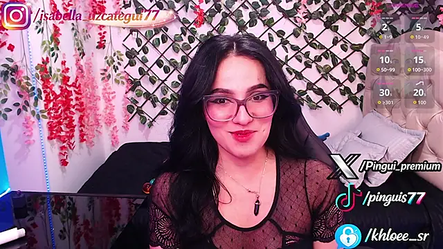 Snapshot of Khloecita_sr chatting on August 2, 2026, 4:22 am Khloecita sr online show from August 2, 2026, 4:22 am
