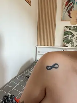 toni 0601 online show from March 22, 2026, 11:28 pm