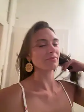 Snapshot of SophiiaStarr chatting on July 3, 2026, 8:04 pm SophiiaStarr online show from July 3, 2026, 8:04 pm