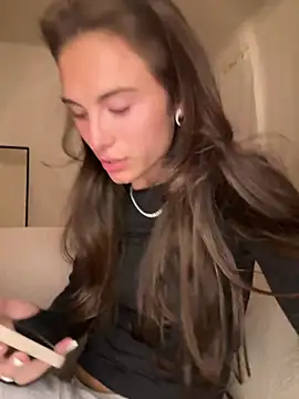 Snapshot of SophiiaStarr chatting on July 21, 2026, 7:59 pm SophiiaStarr online show from July 21, 2026, 7:59 pm