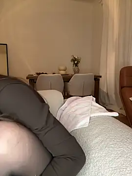 Snapshot of SophiiaStarr chatting on March 12, 2026, 7:40 pm SophiiaStarr online show from March 12, 2026, 7:40 pm