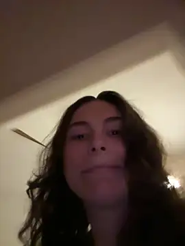 SophiiaStarr online show from December 21, 2025, 6:31 pm