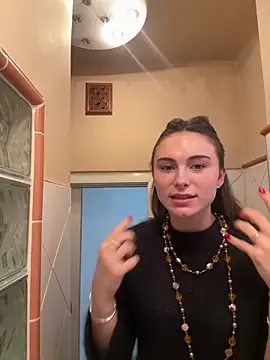 Snapshot of SophiiaStarr chatting on March 4, 2026, 2:03 pm SophiiaStarr online show from March 4, 2026, 2:03 pm