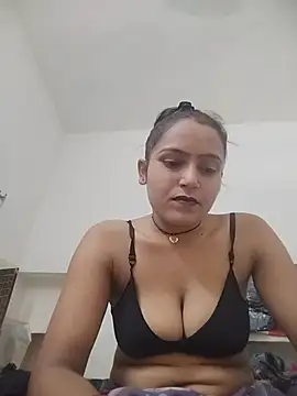 Sonam shinde online show from July 18, 2026, 6:44 am