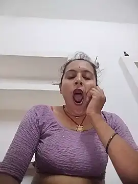 Sonam shinde online show from June 10, 2026, 7:59 pm